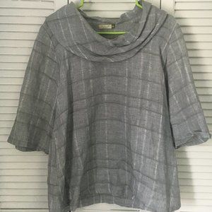 Chalet grey plaid cowl neck tunic